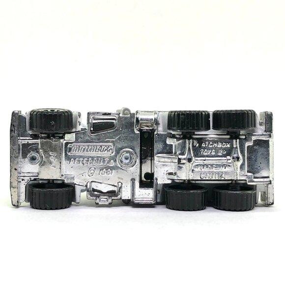 🦋 1981 Matchbox Superfast #56 Shell Peterbilt Tanker vintage 1/80 die cast car - Picture 8 of 11